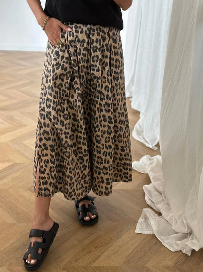 Chic Leopard Print Poplin Maxi Skirt